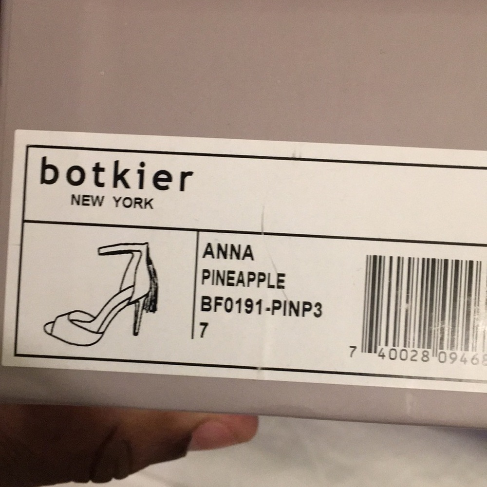 Women shoes